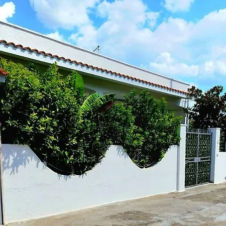 Casa Le Dune Salentine A Pochi Passi Dal Mare Holiday home San Pietro in Bevagna